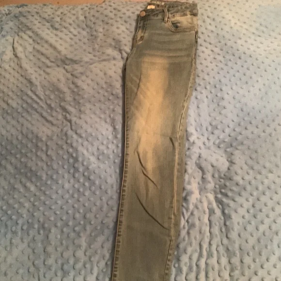 Urban Planet Rio Low Rise Jeans - Picture 2 of 2